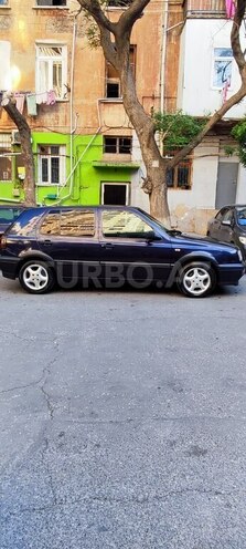 Volkswagen Golf 1997, 410,000 km - 1.6 l - Bakı
