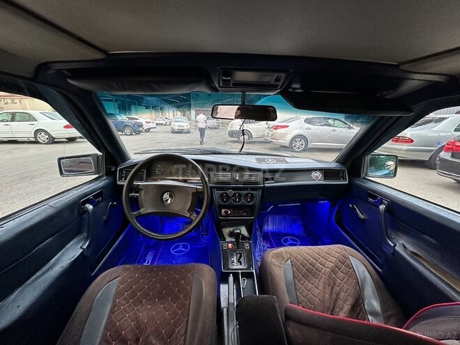 Mercedes 190 1992, 199,415 km - 2.0 l - Bakı