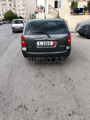 Toyota Corolla 2006, 215,149 km - 1.4 l - Bakı