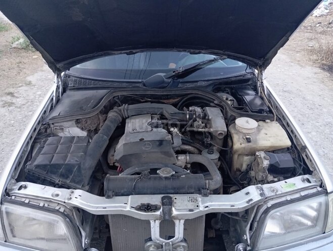 Mercedes C 200 1994, 355,258 km - 2.0 l - Xaçmaz