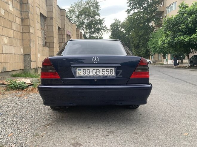 Mercedes C 240 1998, 382,000 km - 2.4 l - Göyçay