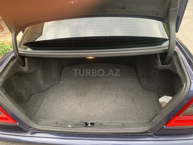 Mercedes C 240 1998, 382,000 km - 2.4 l - Göyçay