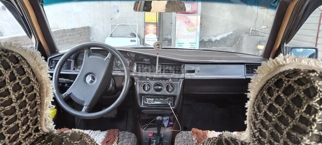 Mercedes 190 1991, 245,000 km - 2.3 л - Gəncə