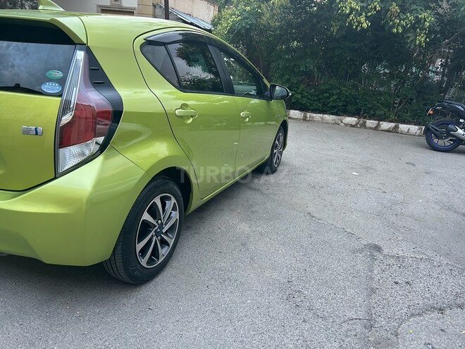 Toyota Aqua 2015, 110,000 km - 1.5 l - Bakı