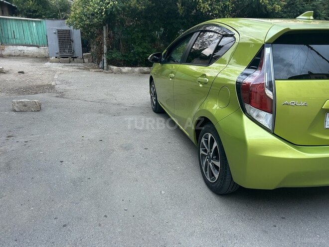 Toyota Aqua 2015, 110,000 km - 1.5 l - Bakı