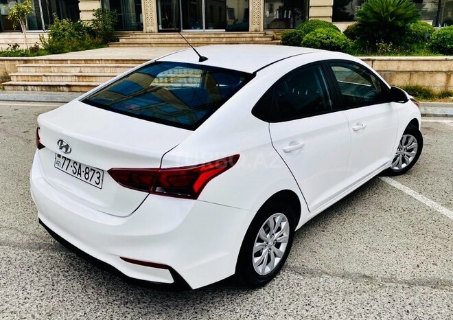 Hyundai Accent 2021, 75,000 km - 1.6 l - Bakı