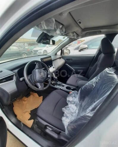 Toyota Corolla Cross 2024, 0 km - 2.0 л - Bakı