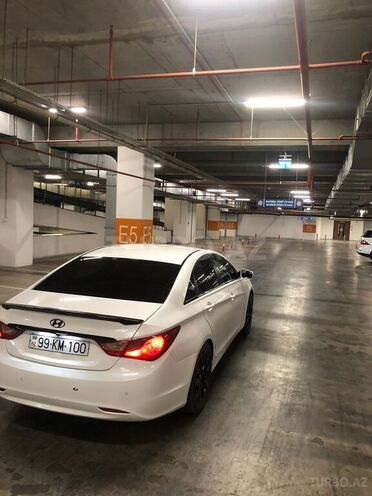 Hyundai Sonata 2011, 210,000 km - 2.0 l - Bakı