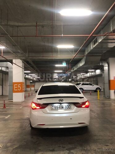Hyundai Sonata 2011, 210,000 km - 2.0 l - Bakı