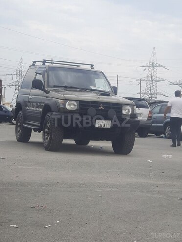 Mitsubishi Pajero 1995, 450,000 km - 2.8 л - Sumqayıt