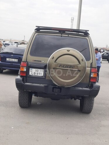 Mitsubishi Pajero 1995, 450,000 km - 2.8 л - Sumqayıt