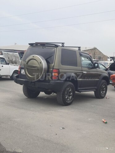 Mitsubishi Pajero 1995, 450,000 km - 2.8 л - Sumqayıt