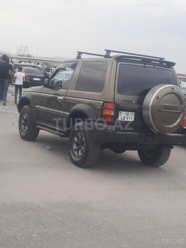 Mitsubishi Pajero 1995, 450,000 km - 2.8 л - Sumqayıt