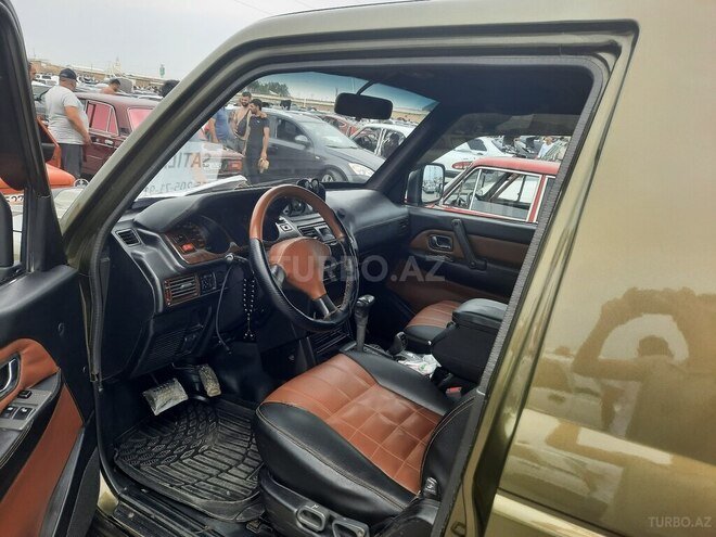 Mitsubishi Pajero 1995, 450,000 km - 2.8 л - Sumqayıt