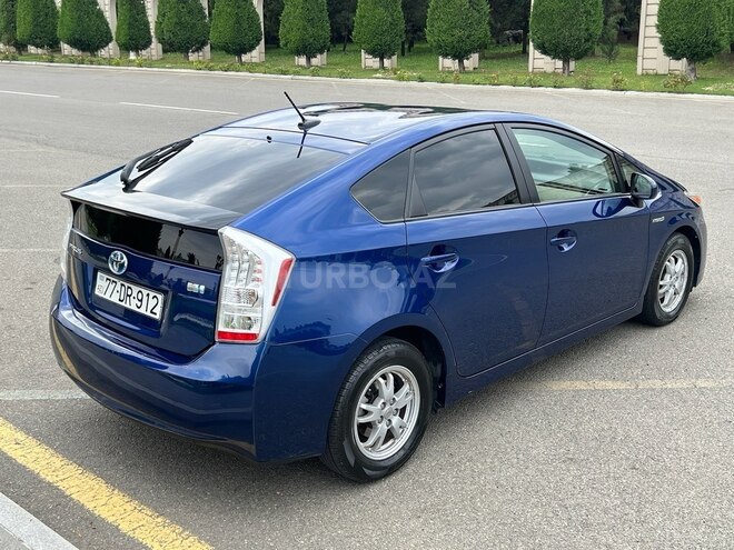 Toyota Prius 2010, 195,000 km - 1.8 l - Bakı