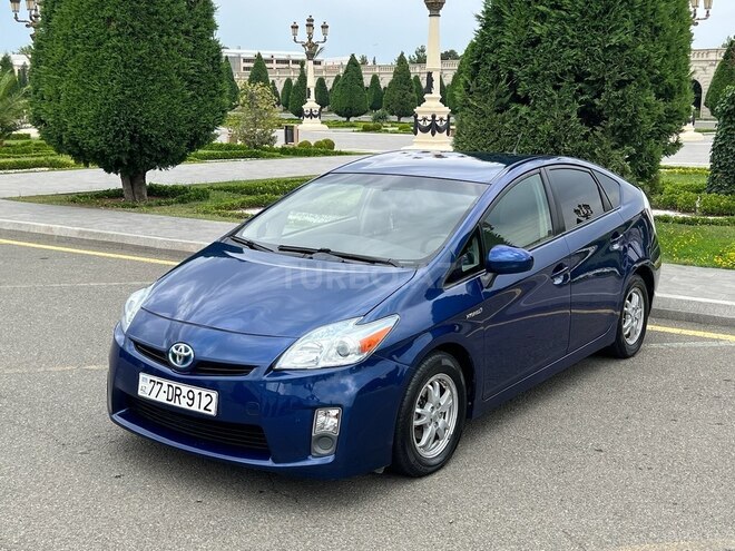 Toyota Prius 2010, 195,000 km - 1.8 l - Bakı