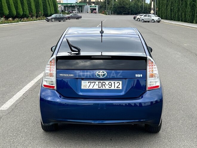 Toyota Prius 2010, 195,000 km - 1.8 l - Bakı