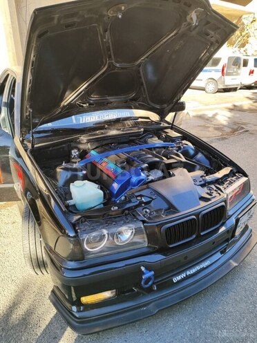 BMW 320 1993, 470,000 km - 2.0 л - Bakı