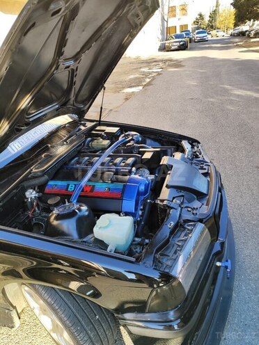 BMW 320 1993, 470,000 km - 2.0 л - Bakı