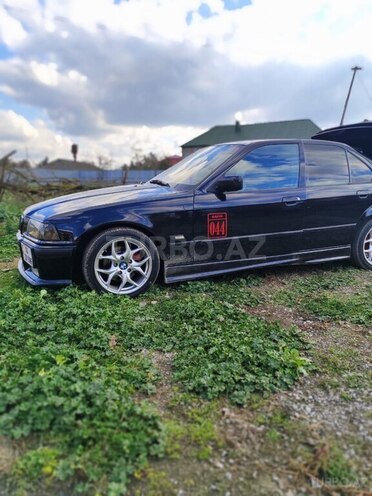 BMW 320 1993, 470,000 km - 2.0 л - Bakı