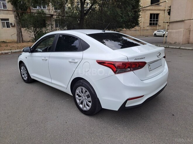Hyundai Accent 2019, 168,000 km - 1.6 л - Bakı