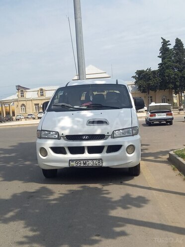 Hyundai H-1 2005, 696,272 km - 2.5 l - İmişli