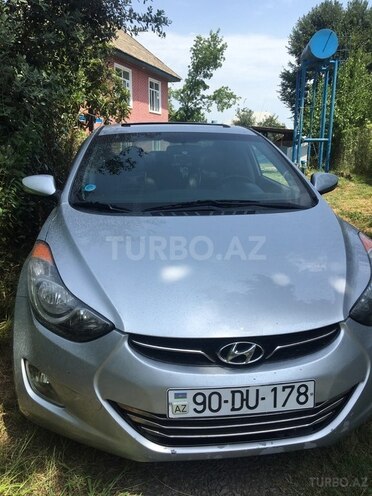 Hyundai Elantra 2013, 210,824 km - 1.8 l - Astara