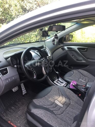Hyundai Elantra 2013, 210,824 km - 1.8 l - Astara