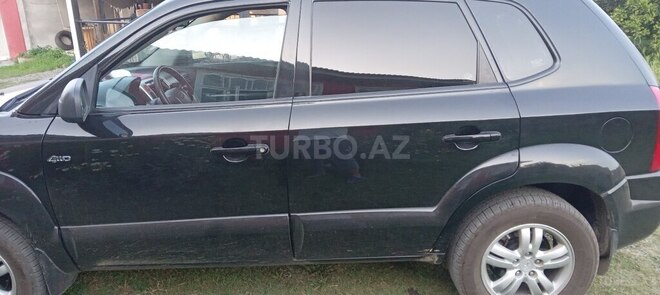 Hyundai Tucson 2007, 100,700 km - 2.0 l - Astara