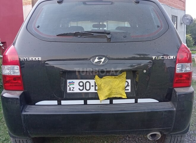 Hyundai Tucson 2007, 100,700 km - 2.0 l - Astara