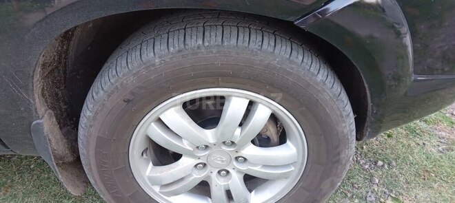 Hyundai Tucson 2007, 100,700 km - 2.0 l - Astara