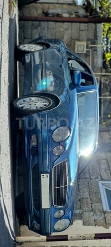 Mercedes E 240 1999, 266,000 km - 2.4 l - Bakı