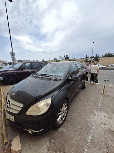 Mercedes B 170 2008, 220,000 km - 1.7 l - Bakı