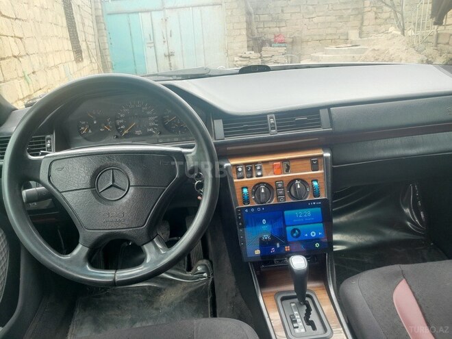 Mercedes E 220 1994, 602,270 km - 2.2 l - Bakı