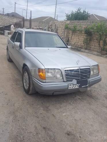 Mercedes E 220 1994, 602,270 km - 2.2 l - Bakı