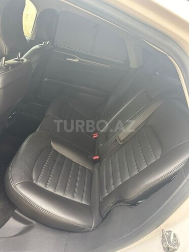Ford Fusion (North America) 2015, 135,800 km - 2.0 l - Bakı