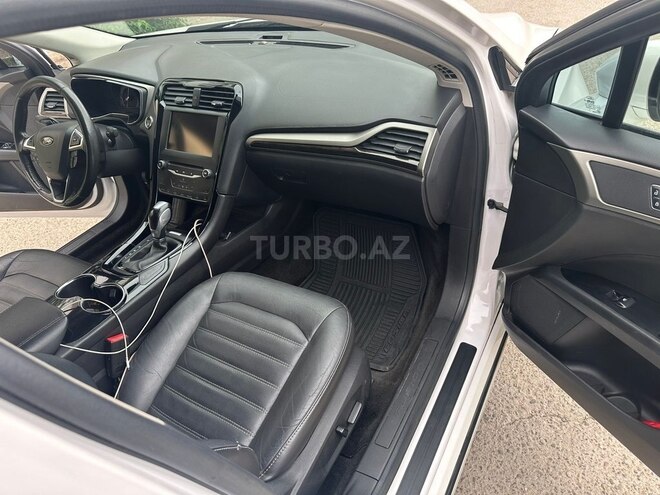 Ford Fusion (North America) 2015, 135,800 km - 2.0 l - Bakı