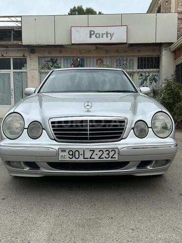 Mercedes E 270 2001, 375,000 km - 2.7 l - Bakı