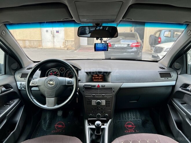 Opel Astra 2006, 170,000 km - 1.4 l - Bakı