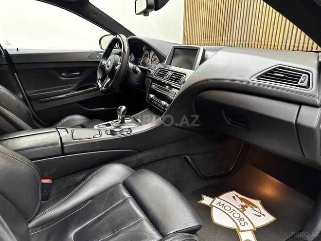 BMW M6 2014, 110,000 km - 4.4 l - Bakı