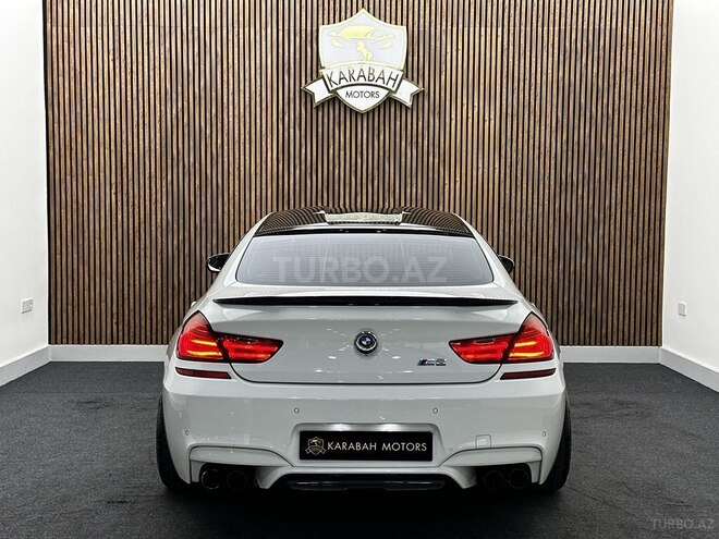 BMW M6 2014, 110,000 km - 4.4 l - Bakı
