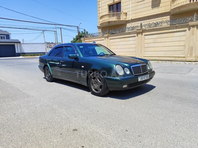 Mercedes E 230 1996, 420,000 km - 2.3 l - Sumqayıt
