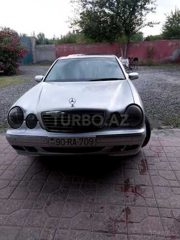 Mercedes E 270 1999, 261,200 km - 2.7 l - Sabirabad