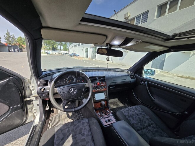 Mercedes C 240 1999, 294,495 km - 2.4 л - Göyçay