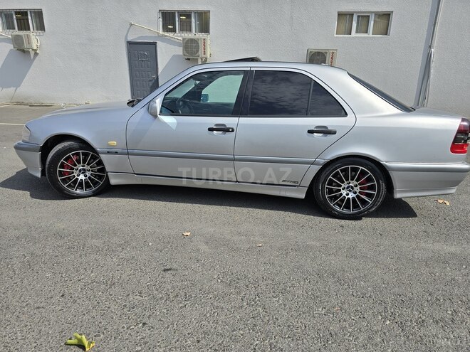 Mercedes C 240 1999, 294,495 km - 2.4 л - Göyçay