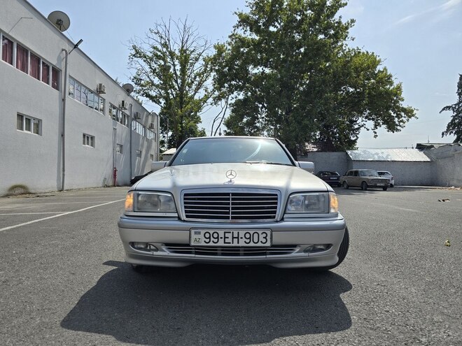 Mercedes C 240 1999, 294,495 km - 2.4 л - Göyçay