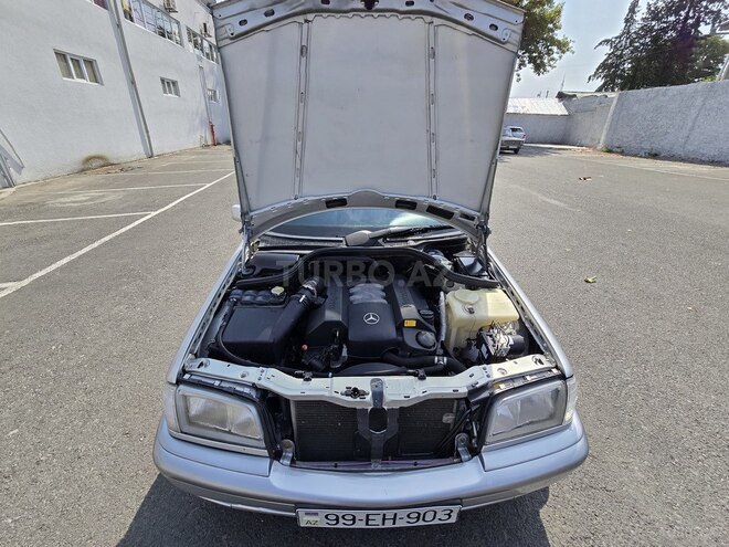 Mercedes C 240 1999, 294,495 km - 2.4 л - Göyçay