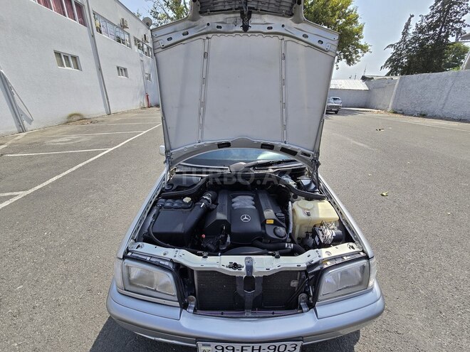 Mercedes C 240 1999, 294,495 km - 2.4 л - Göyçay