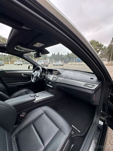 Mercedes E 220 d 2014, 255,000 km - 2.2 l - Bakı
