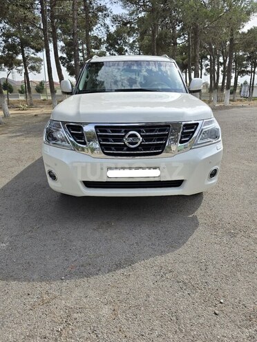 Nissan Patrol 2014, 112,000 km - 5.6 l - Sumqayıt